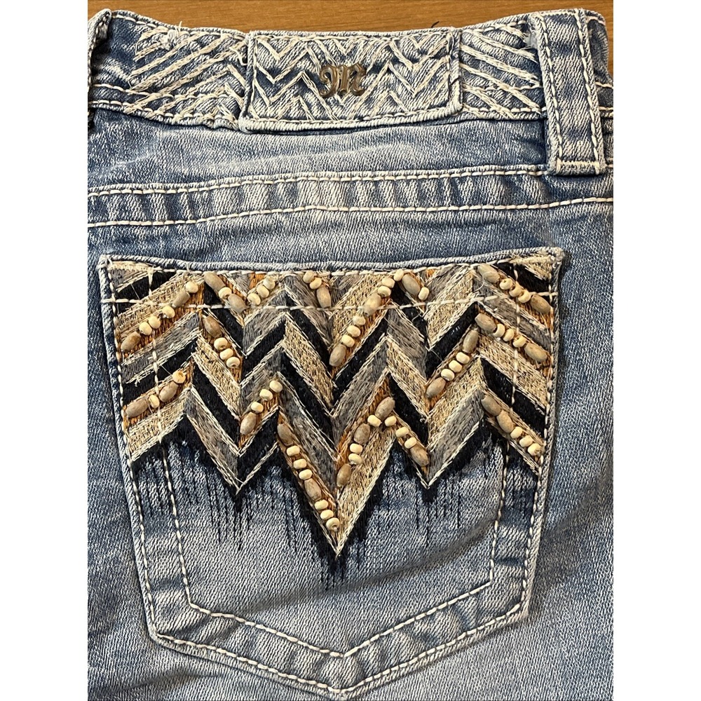 Miss Me‎ Signature Skinny Jeans Women 31 Rhinestones Carved Wood Beads